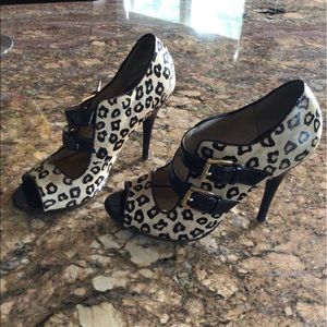 Michael Kors Leopard Print shoes